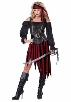 Adult Queen Of The High Seas Costume